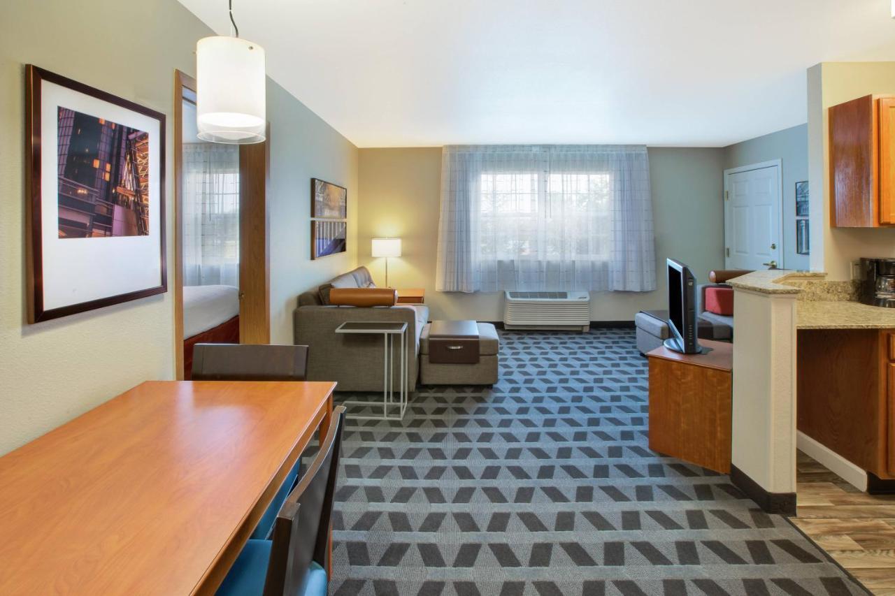 Towneplace Suites Detroit Dearborn Luaran gambar